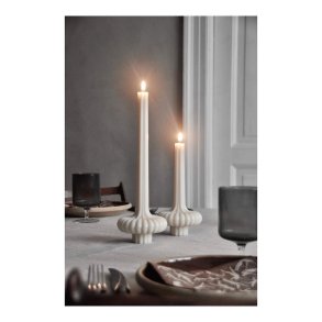 High shape candle - medium