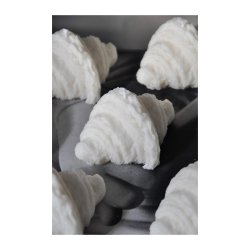 Naturel croissant candle