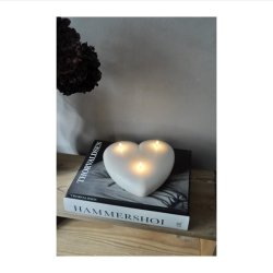 Heart candle